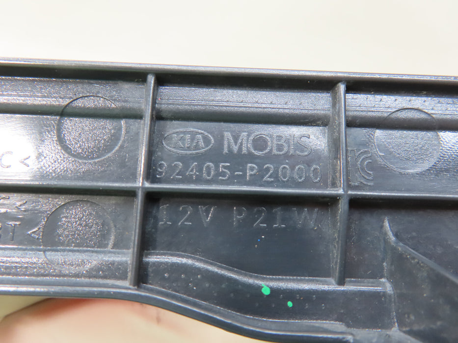 2021-2023 KIA SORENTO REAR LEFT DRIVER BACKUP TAIL LIGHT OEM 92405-P2000