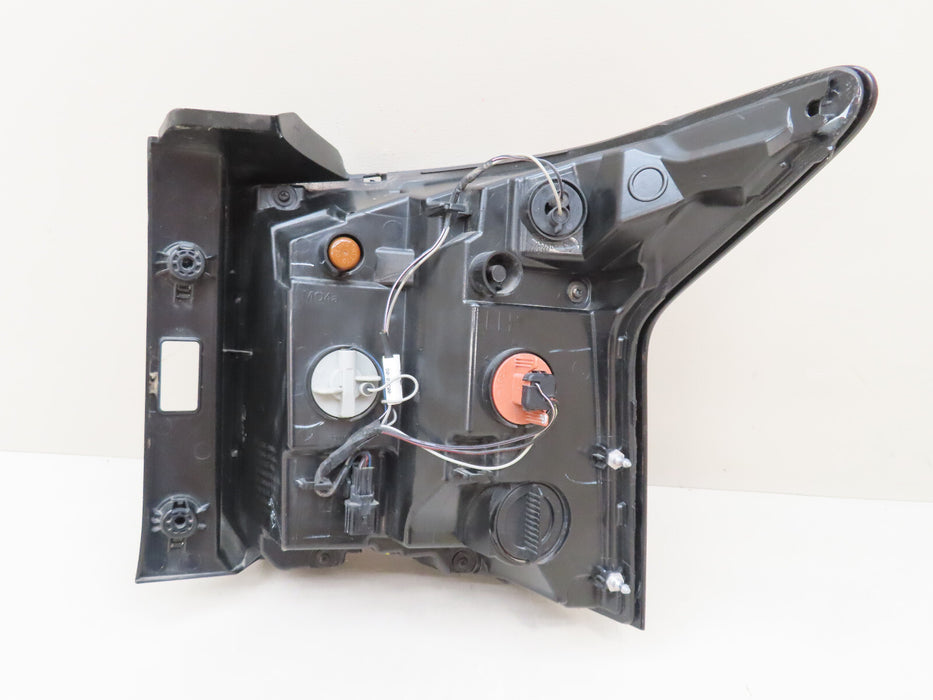2021-2023 KIA SORENTO REAR LEFT DRIVER SIDE TAIL LIGHT OEM 92401-R5