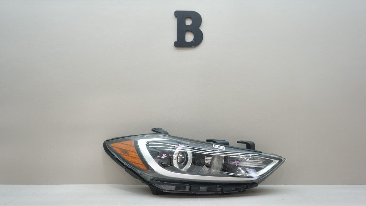 2017-2018 HYUNDAI ELANTRA FRONT RIGHT SIDE HALOGEN HEADLIGHT AFTERMARKET
