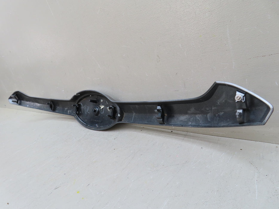 2020-2021 SUBARU OUTBACK FRONT GRILLE MOLDING TRIM W/ EMBLEM OEM 91123AN02A