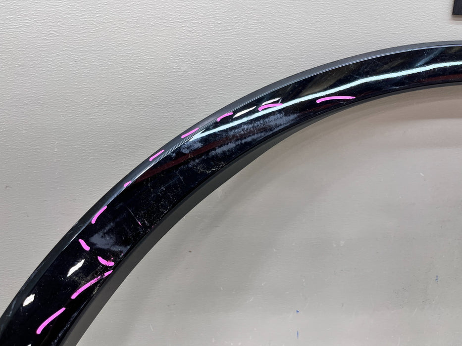 2020-2025 AUDI Q7 SQ7 RH FRONT FENDER FLARE TRIM 4M0.853.718.J OEM