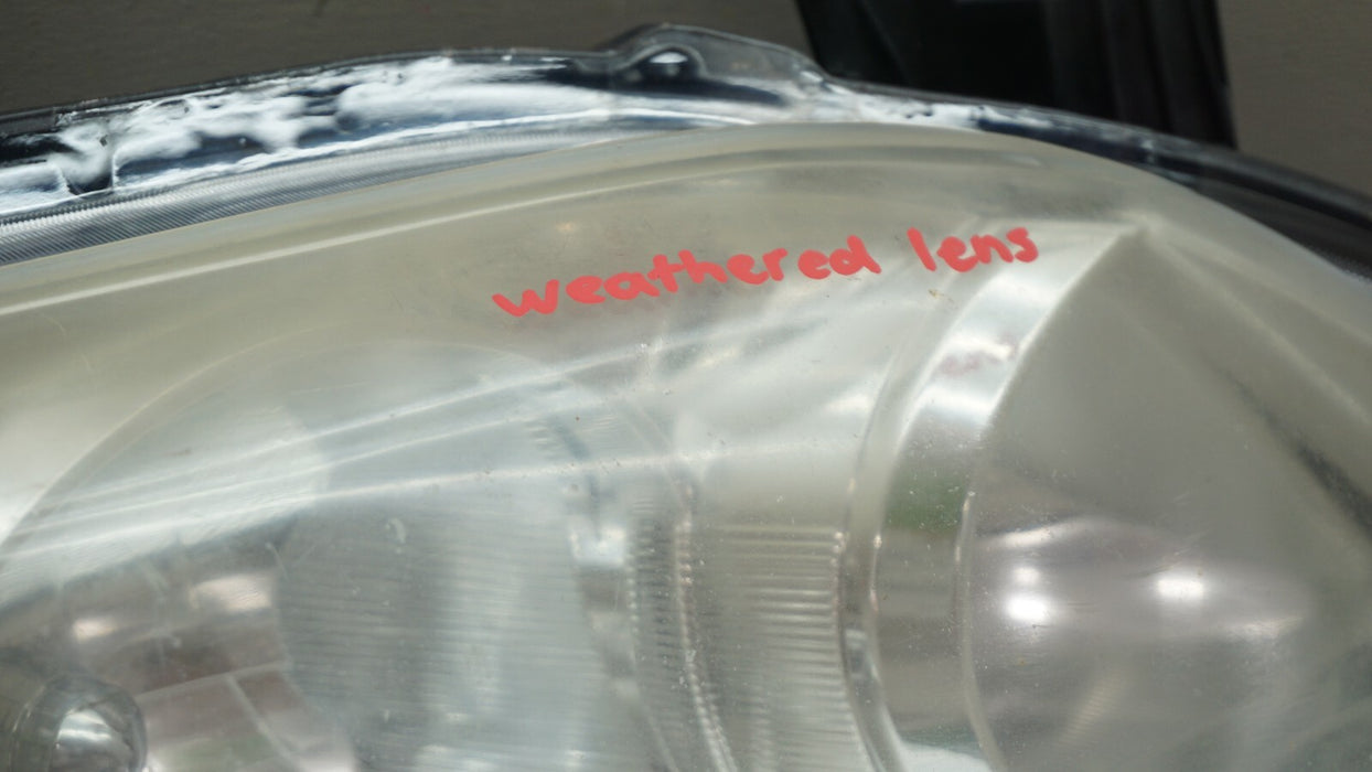 2011-2013 TOYOTA COROLLA FRONT RIGHT PASSENGER SIDE HEADLIGHT HALOGEN OEM
