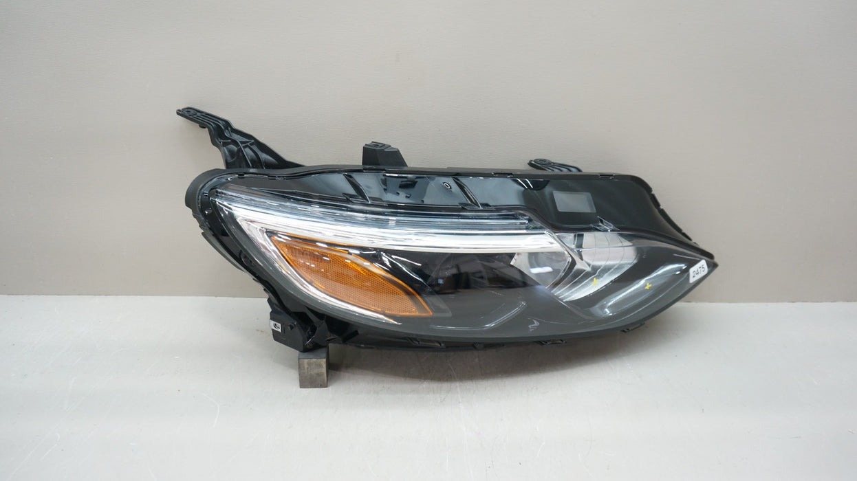 2019-2025 CHEVROLET MALIBU FRONT RIGHT SIDE HALOGEN HEADLIGHT OEM 84650572