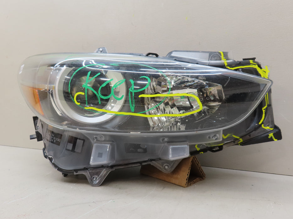 2017 2018 MAZDA 3 FRONT RIGHT PASSENGER HEADLIGHT HALOGEN OEM BACS-51030