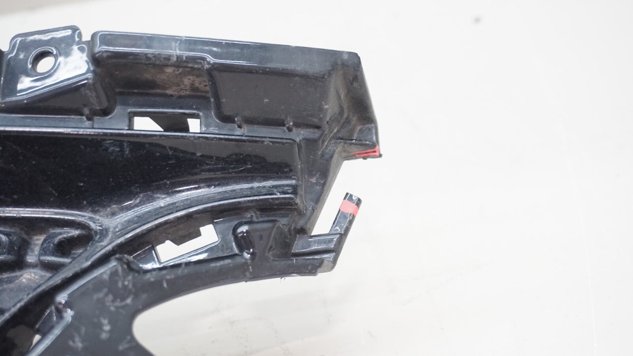 2021-2023 CHRYSLER PACIFICA FRONT LOWER BUMPER GRILLE OEM