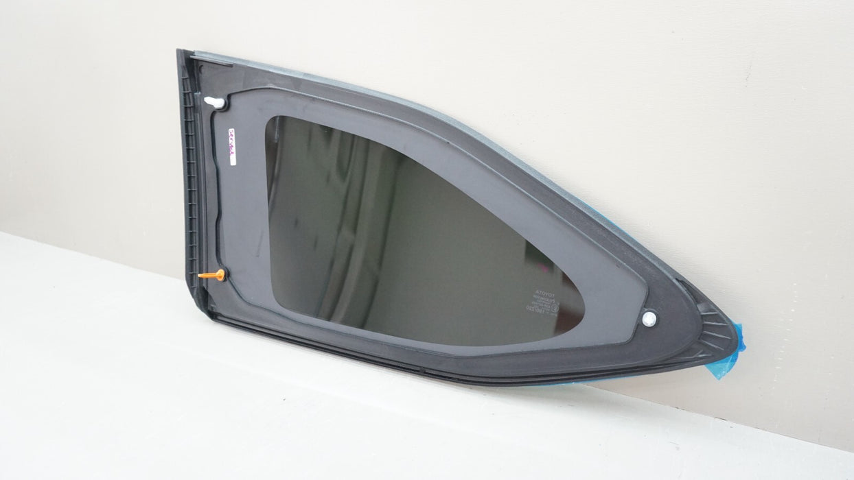 2020-2025 TOYOTA HIGHLANDER REAR RIGHT PASSENGER SIDE QUARTER WINDOW GLASS OEM