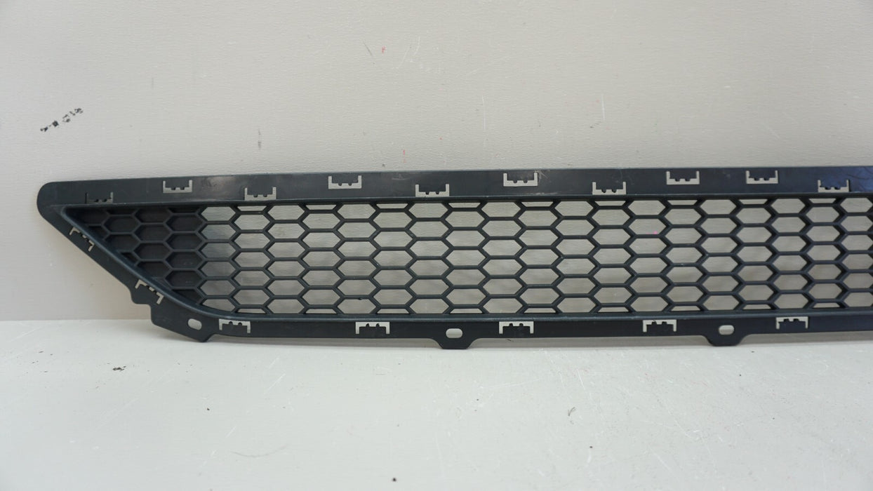 2016-2018 HYUNDAI TUCSON SUV FRONT LOWER BUMPER GRILLE GRILL OEM 86561-D3000