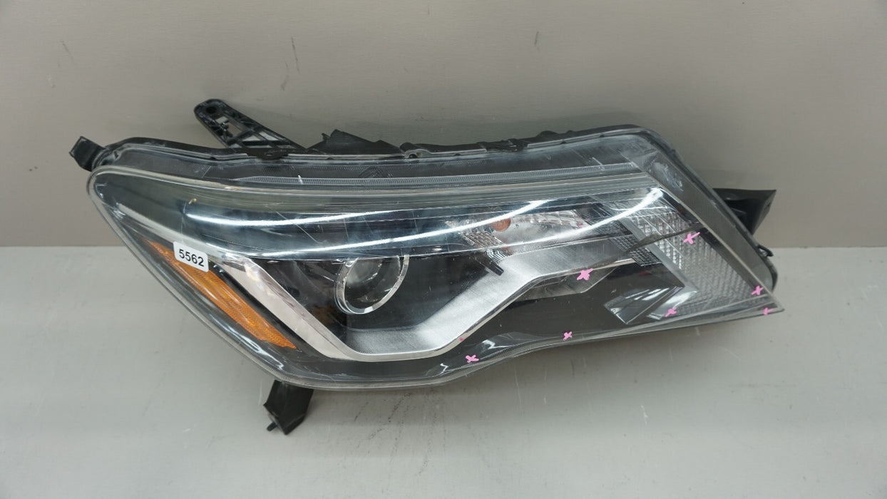 2017-2020 NISSAN PATHFINDER FRONT RIGHT PASSENGER SIDE HEADLIGHT HALOGEN OEM