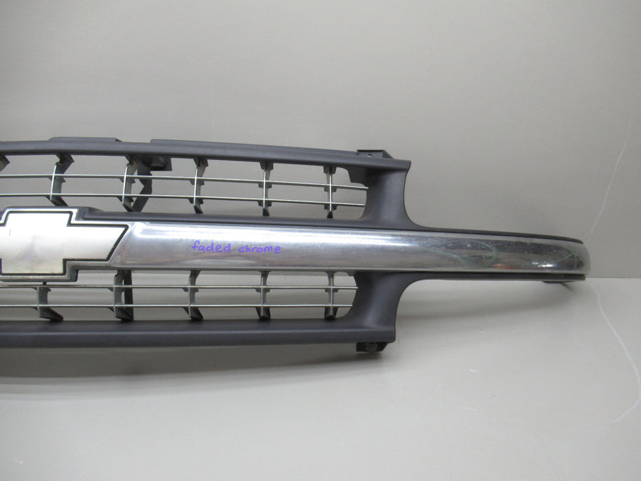 2000-2006 Chevrolet Tahoe Suburban Front Chrome Grille OEM