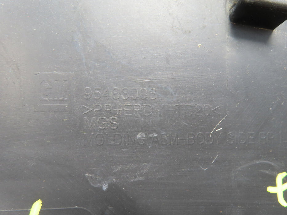 2013-2016 BUICK ENCORE REAR RIGHT PASSENGER DOOR MOLDING TRIM PANEL 95483006