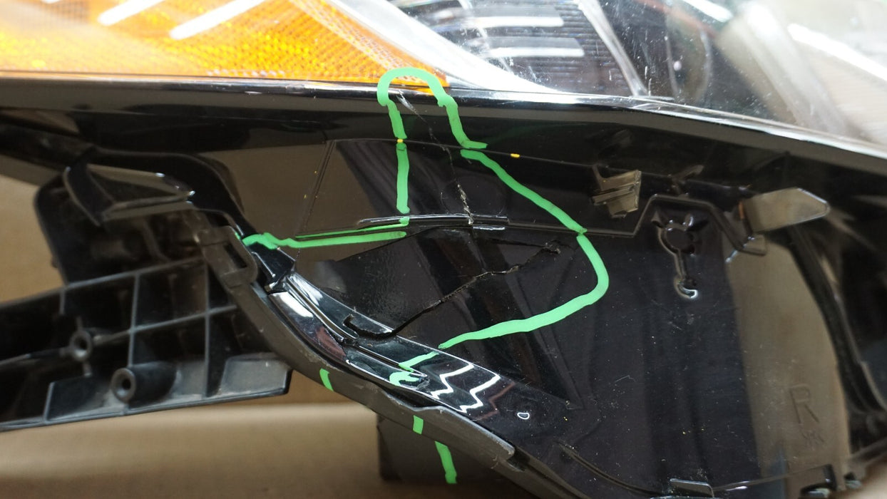 2018-2020 TOYOTA CAMRY RH RIGHT PASSENGER SIDE LED HEADLIGHT OEM 18 19 20