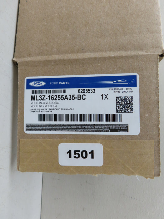 2015-2023 FORD F150/250/350  REAR LEFT DRIVER SIDE PILLAR DOOR MOULDING OEM