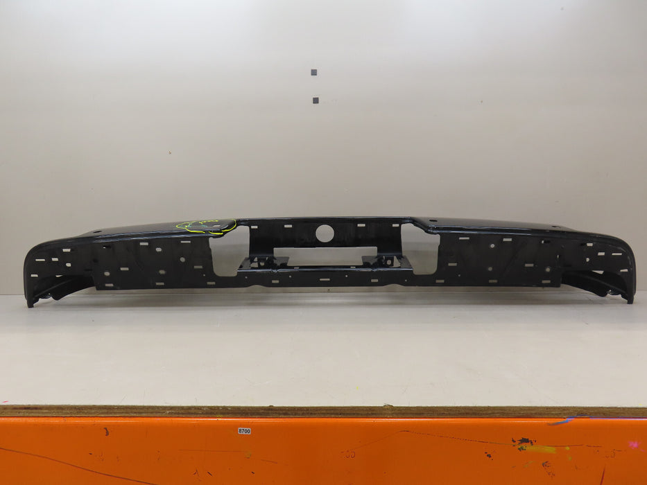 2014-2018 CHEVROLET SILVERADO/ GMC SIERRA 1500 REAR BUMPER METAL OEM