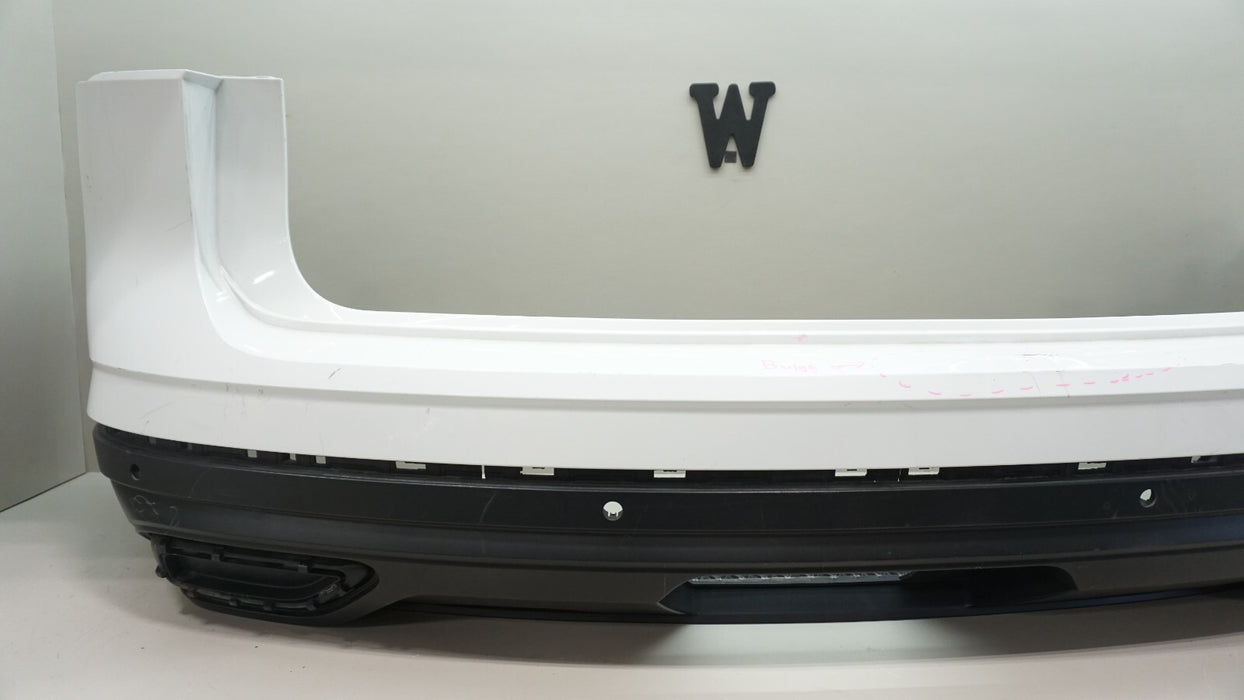 2018-2020 VOLKSWAGEN ATLAS REAR BUMPER COVER W VALANCE OEM 3CN807421