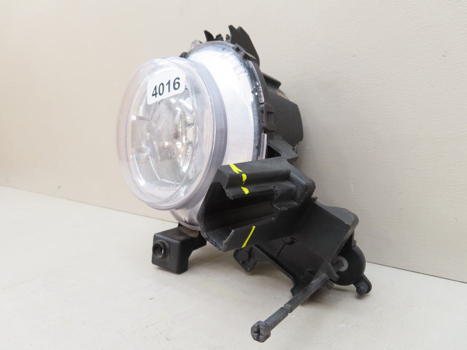 2017 2018 2019 KIA SOUL FRONT RIGHT PASSENGER FOG LIGHT OEM 92202-B2500