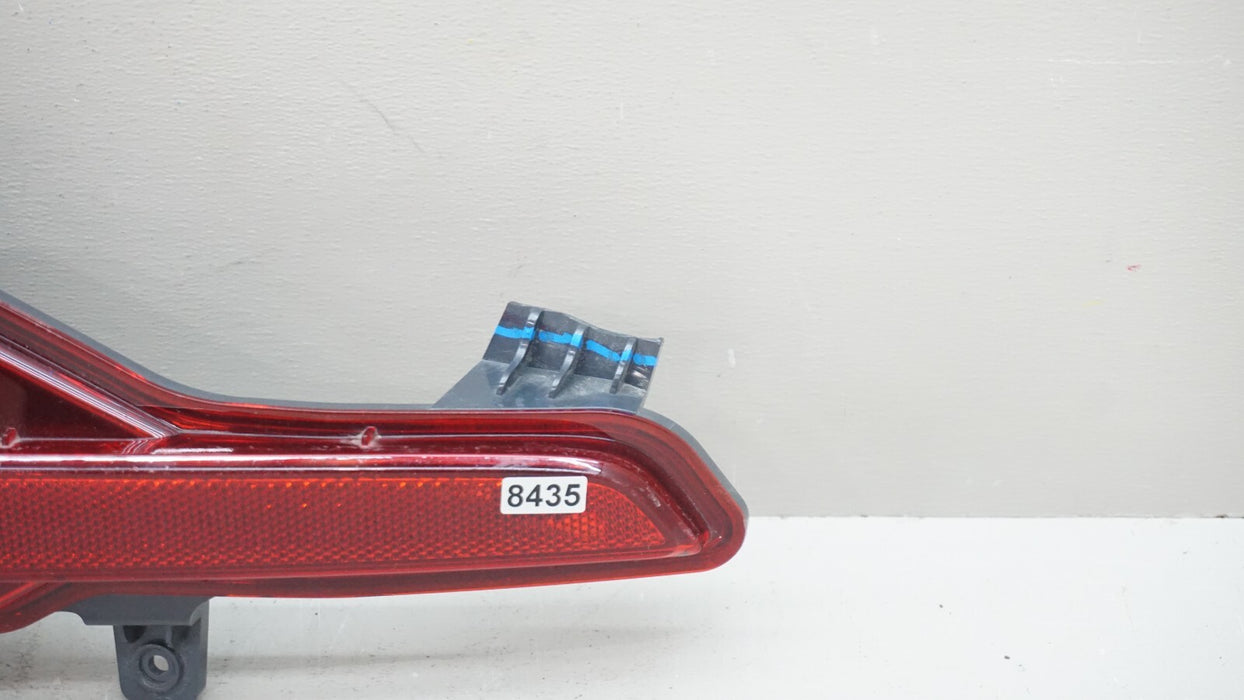 2021-2022 KIA SORENTO REAR RIGHT PASSENGER REFLECTOR TAIL LIGHT OEM 92406-R5000