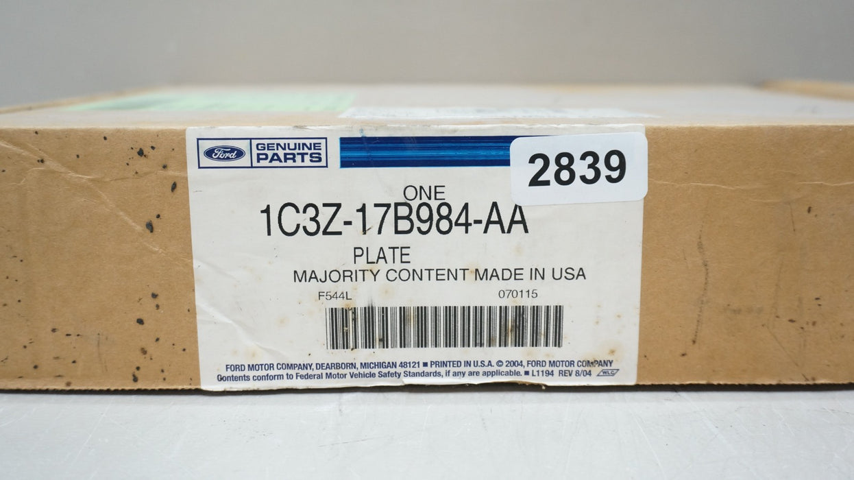 2001-2004 FORD F250 F350 F450 FRONT RIGHT BUMPER MOUNTING PLATE BRACKET OEM