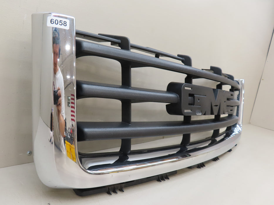 2007-2012 GMC SIERRA 1500 FRONT UPPER RADIATOR GRILLE GRILL OEM 15201485