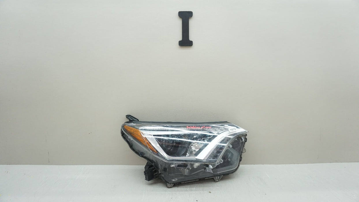 2016-2018 TOYOTA RAV4 FRONT RIGHT PASSENGER SIDE HEADLIGHT LAMP HALOGEN OEM