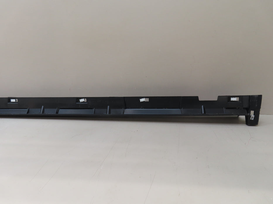 2020-2024 CADILLAC XT6 RIGHT PASSENGER SIDE ROCKER SKIRT PANEL OEM 84796618