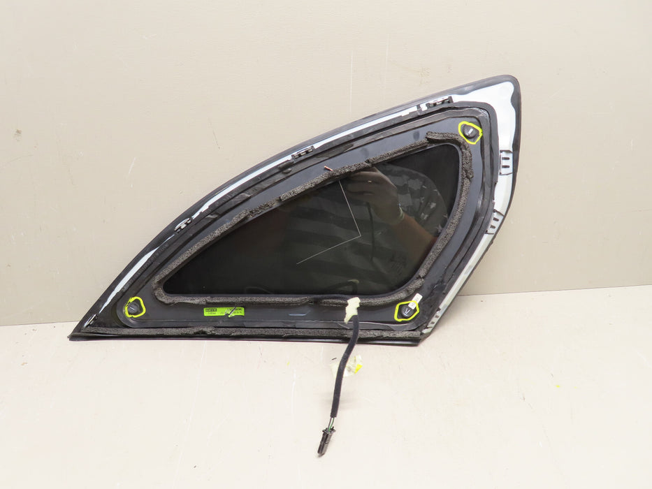 2016-2020 BENTLEY BENTAYGA REAR RIGHT PASSENGER SIDE QUARTER PANEL GLASS OEM