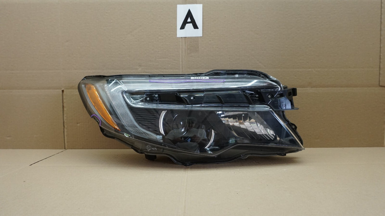 2016-2020 HONDA CR-V FROTN RIGHT PASSENGER SIDE HEADLIGHT HEAD HALOGEN LAMP OEM