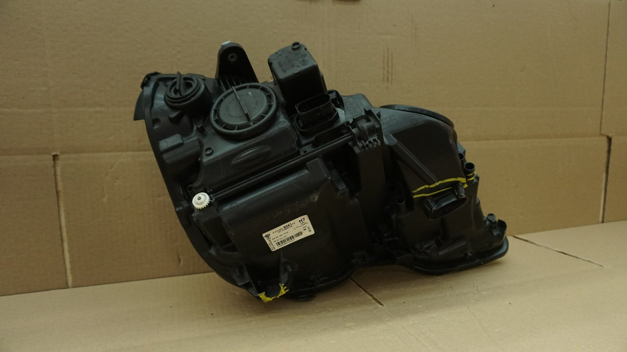 2010-2013 MERCEDES W212 E350 E550 SEDAN LEFT DRIVER SIDE HEADLIGHT HALOGEN OEM