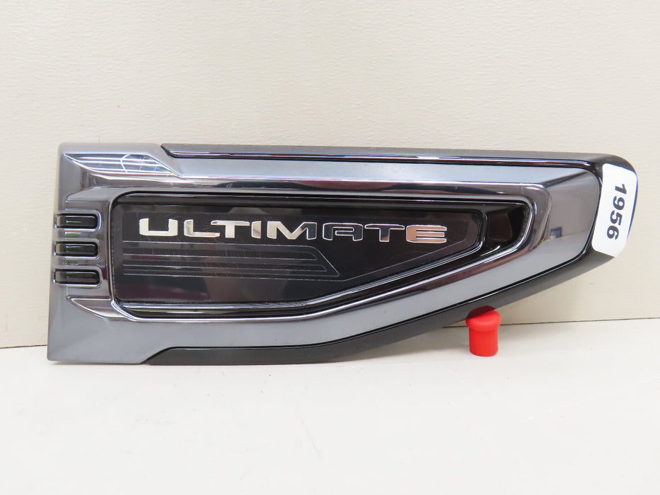 GENUINE GM FRONT RIGHT PASSENGER SIDE FENDER VENT OEM