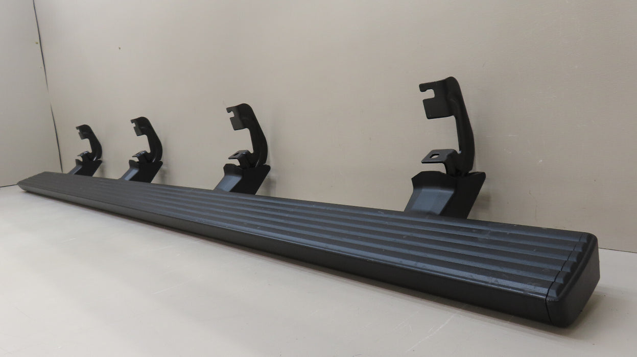 2020-2025 CHEVROLET/GMC SILVERADO-SIERRA 2500 3500 SIDE RUNNING BOARD OEM
