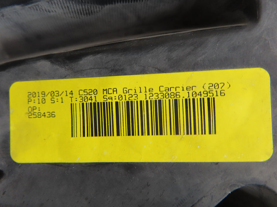 2017-2019 FORD ESCAPE FRONT RADIATOR GRILLE GRILL OEM GJ54-8A164-A