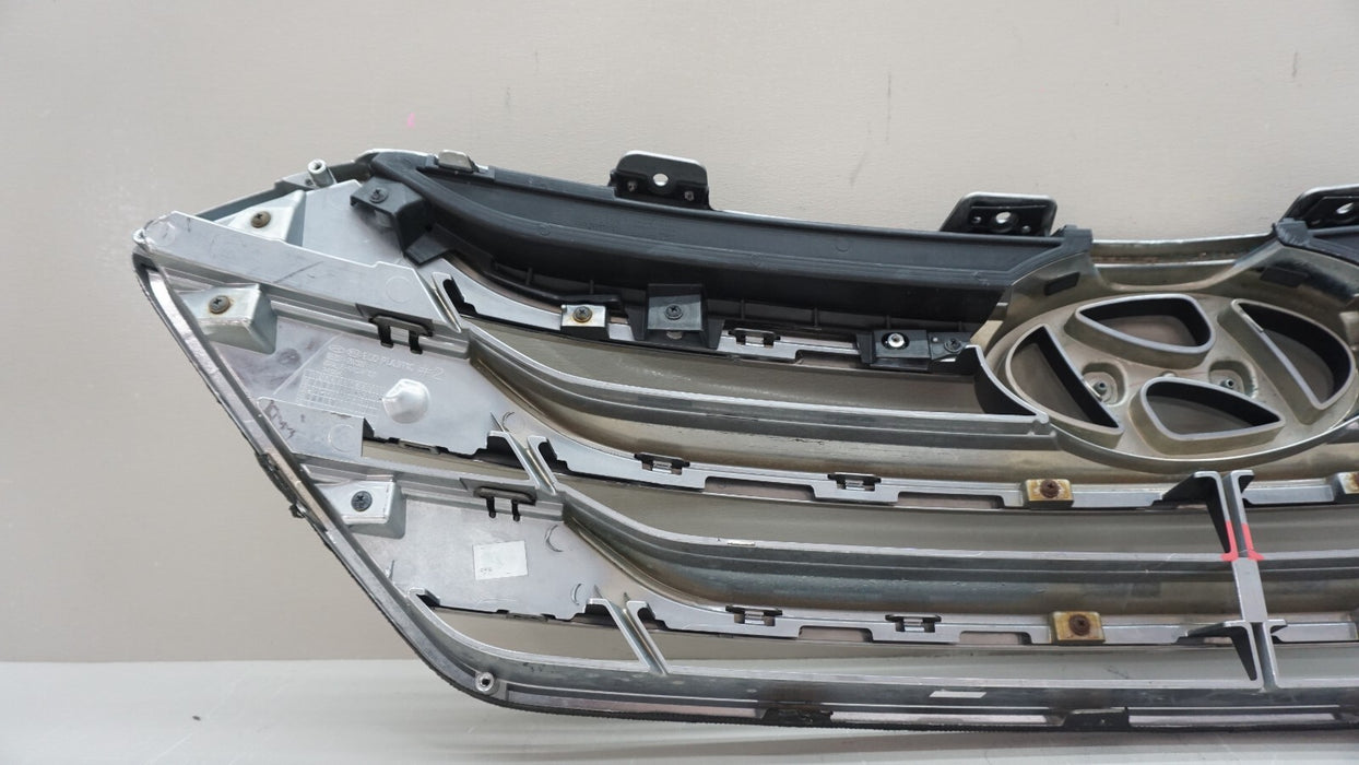 2013-2015 HYUNDAI SANTA FE FRONT UPPER GRILLE OEM 86351-2W000 OEM  13 14 15