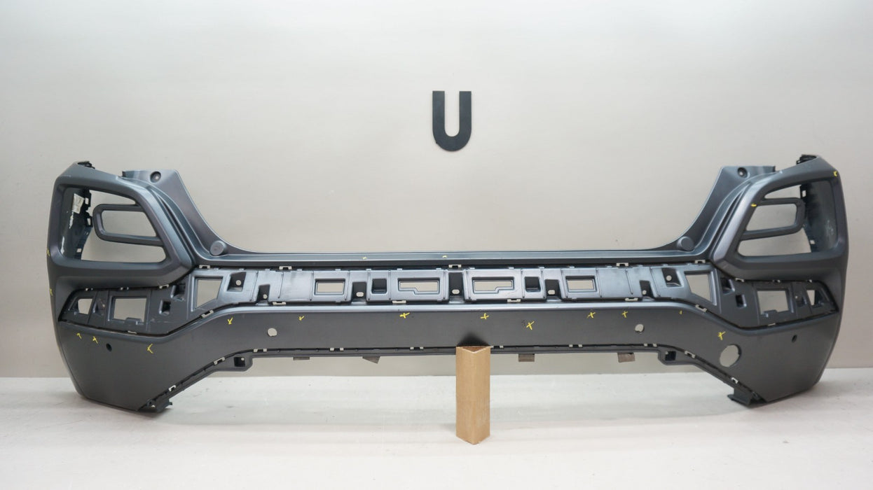 2018-2019 HYUNDAI KONA LIMITED REAR BUMPER COVER OEM 86611-J9020