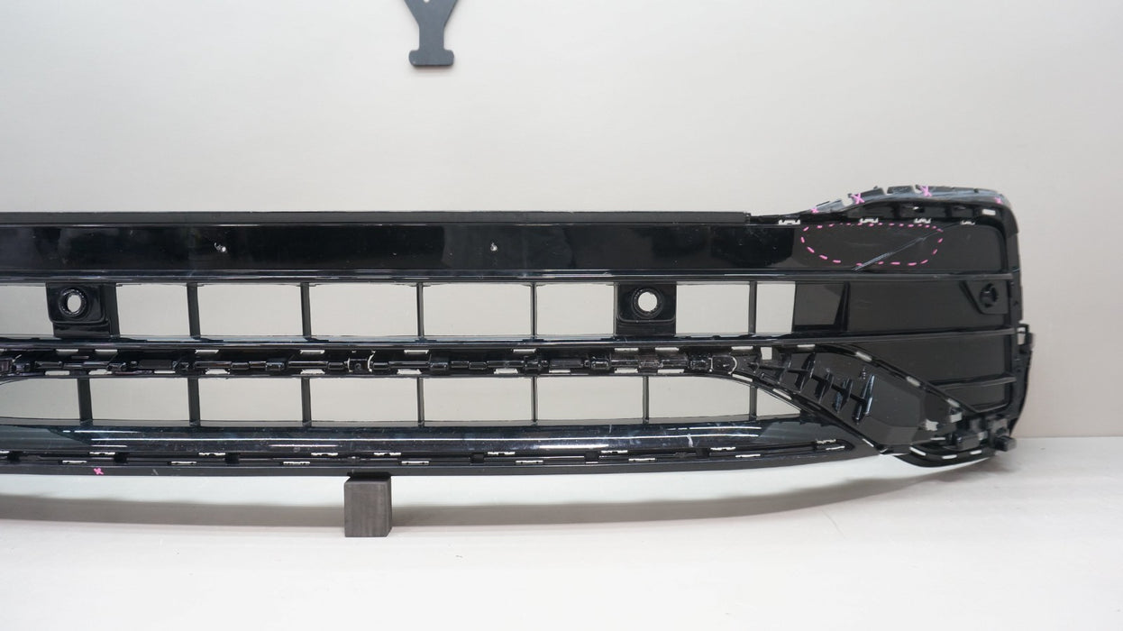 2022-2023 VOLKSWAGEN TIGUAN R-LINE FRONT LOWER BUMPER GRILLE OEM 5NN853677L