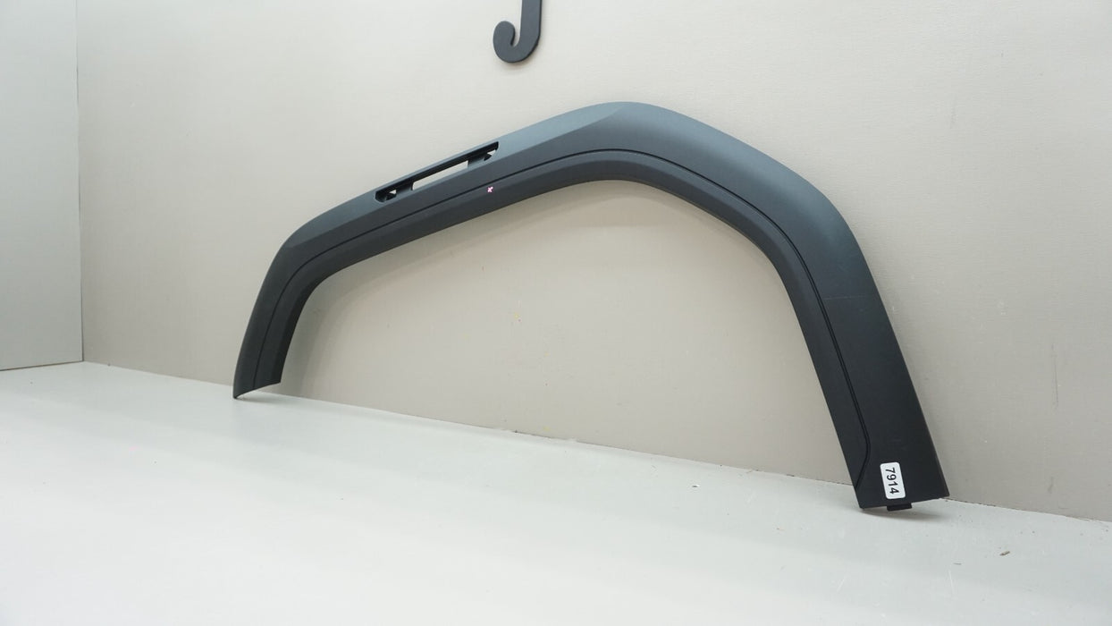 2020-2023 GMC SIERRA 2500 3500HD FRONT LEFT FENDER FLARE OEM 84806029