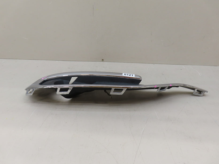 2017-2019 GMC ACADIA FRONT RIGHT PASSENGER SIDE FOG LIGHT COVER BEZEL OEM
