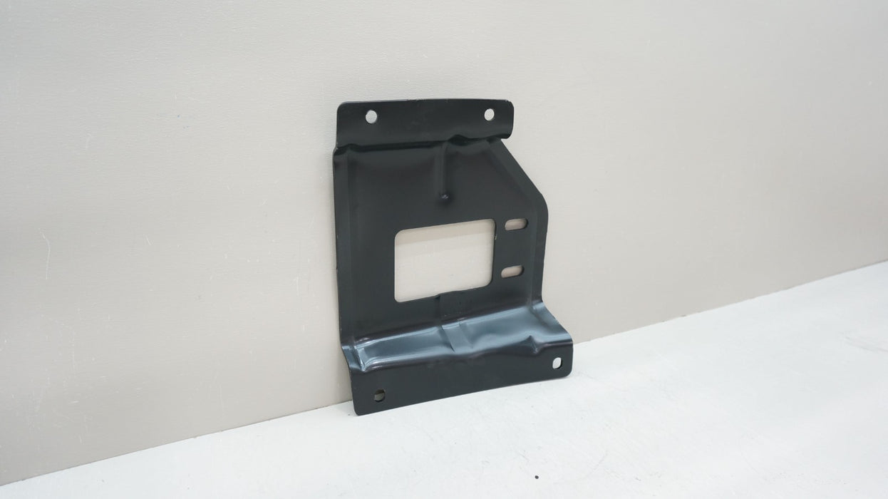 2001-2004 FORD F250 F350 F450 FRONT RIGHT BUMPER MOUNTING PLATE BRACKET OEM