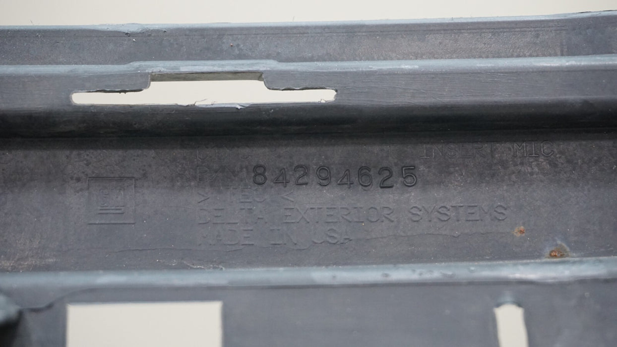 2017-2021 CHEVROLET TRAVERSE REAR LOWER VALANCE BUMPER COVER OEM 84294625
