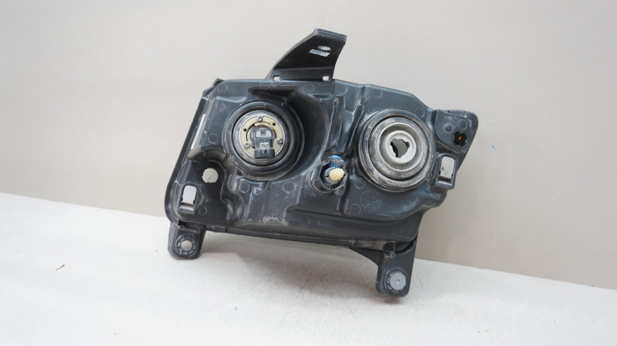 2011-2013 JEEP GRAND CHEROKEE FRONT RIGHT HALOGEN BLACK HEADLIGHT OEM