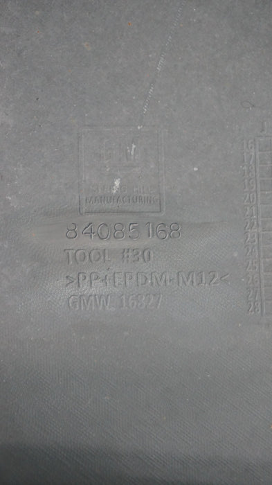 2017-2022 GMC ACADIA REAR LOWER BUMPER COVER OEM 84085168