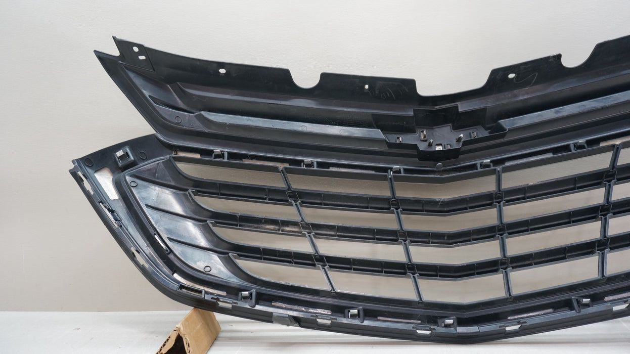 2018-2021 CHEVROLET EQUINOX FRONT BUMPER RADIATOR GRILLE OEM 84150748