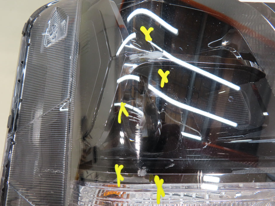 2019 2020 HYUNDAI SANTA FE FRONT RIGHT PASSENGER SIDE HEADLIGHT LED OEM