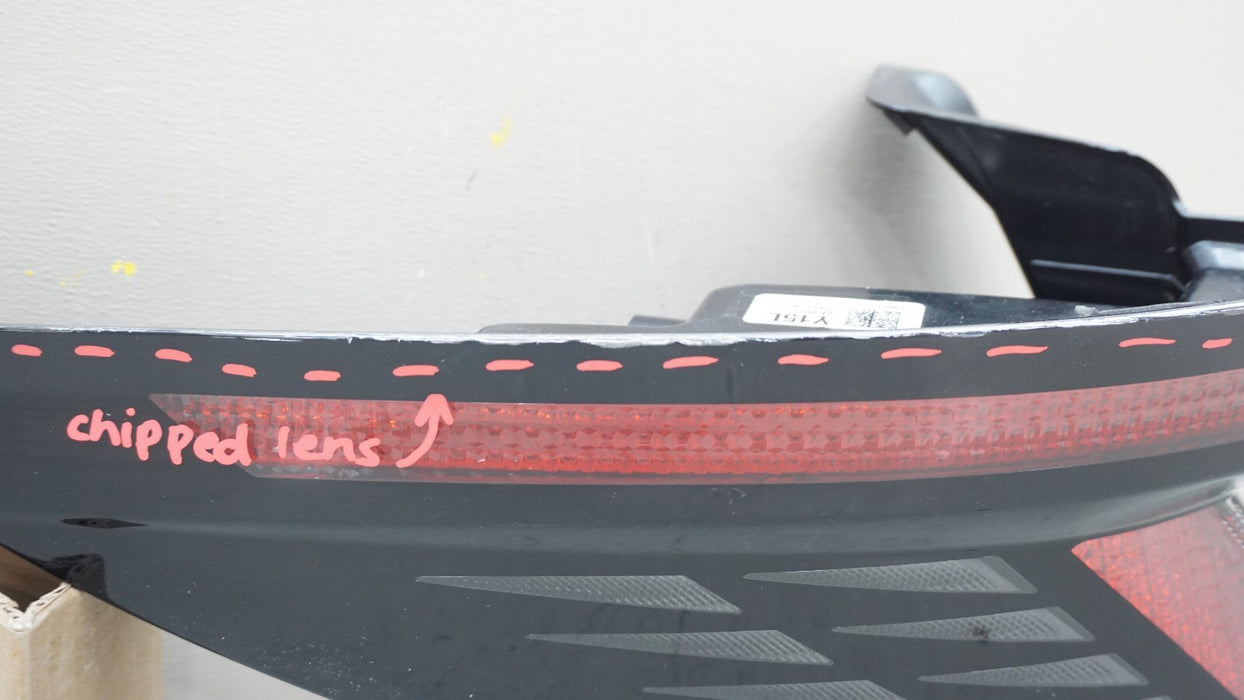 2022-2024 HYUNDAI TUCSON REAR RH RIGHT PASSENGER SIDE OUTER TAIL LIGHT OEM