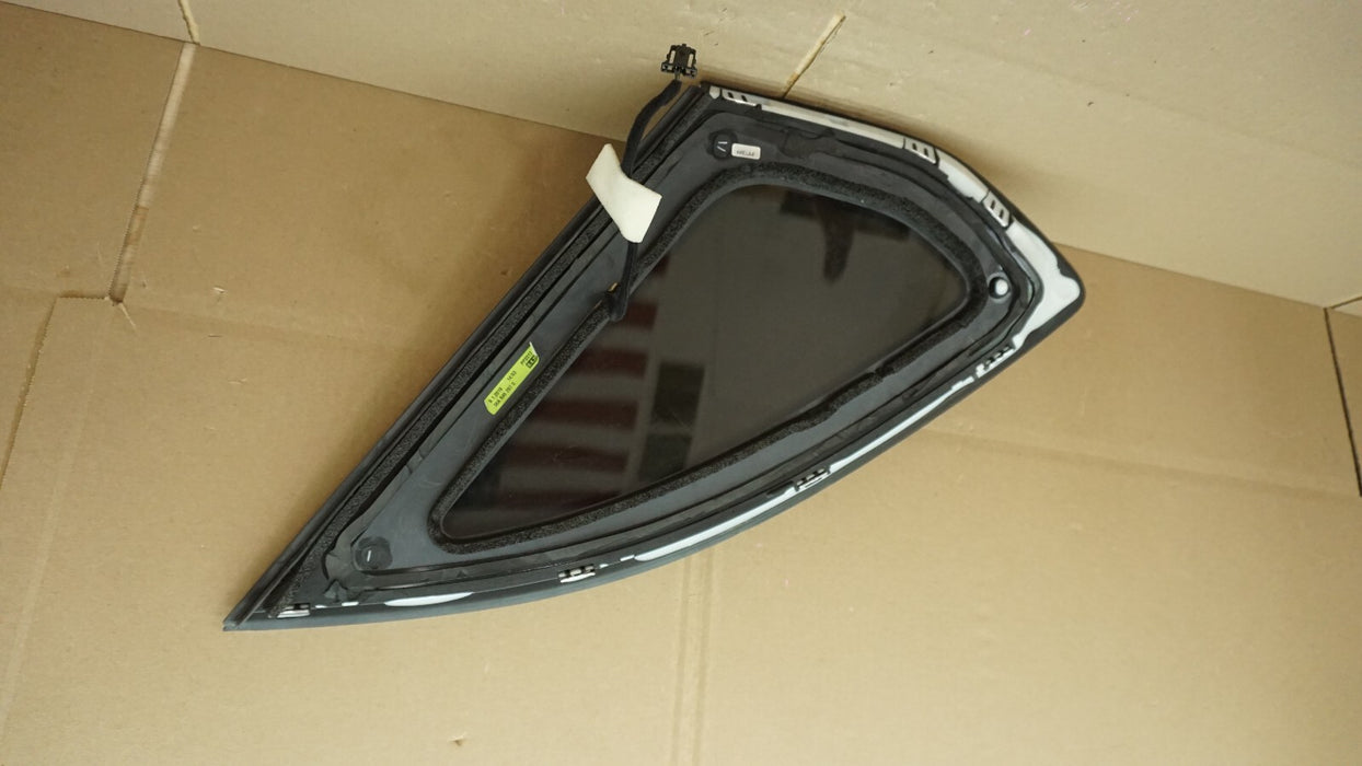2016-2020 BENTLEY BENTAYGA REAR LEFT QUARTER PANEL WINDOW OEM 36A845297