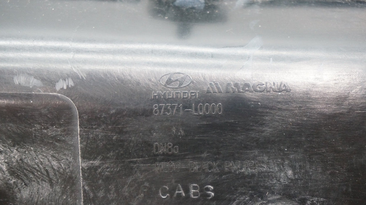 2020-2023 HYUNDAI SONATA REAR DECK LID FINISH PANEL W/CAMERA OEM 87371-L0000