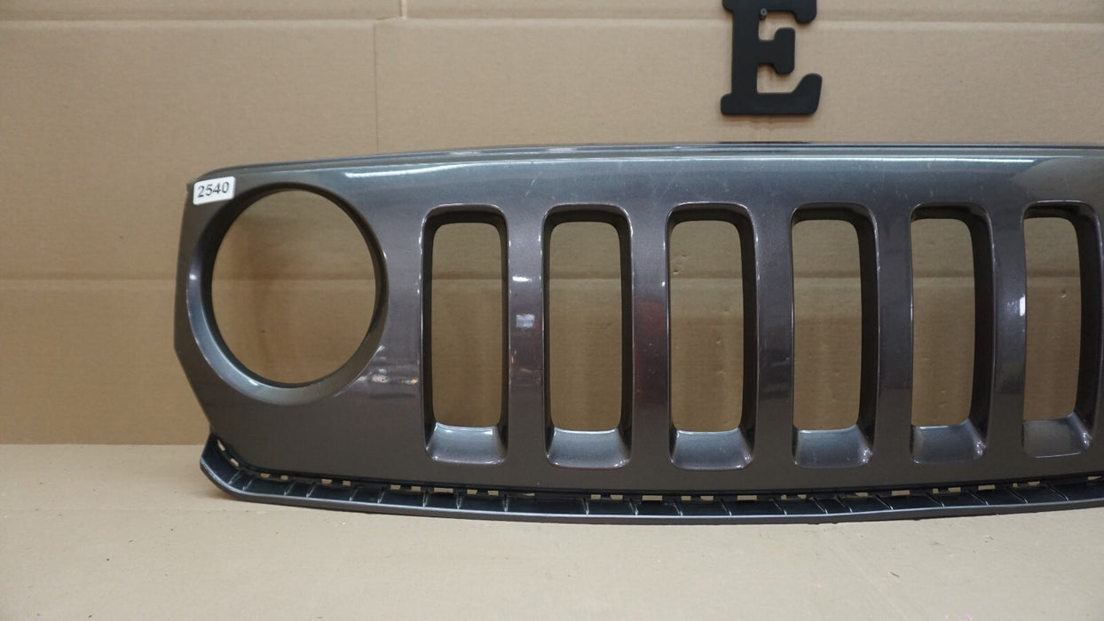 2011-2017 JEEP PATRIOT FRONT BUMPER GRILL GRILLE OEM 11 12 13 14 15 16 17