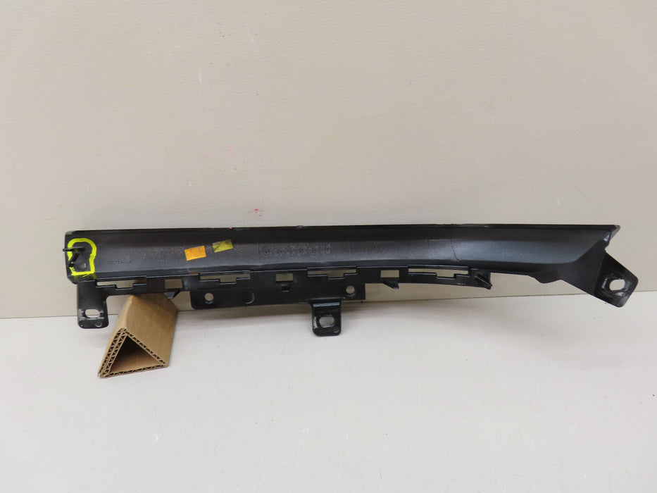 2019-2022 RAM 1500 FRONT RIGHT PASSENGER SIDE UPPER GRILLE TRIM OEM