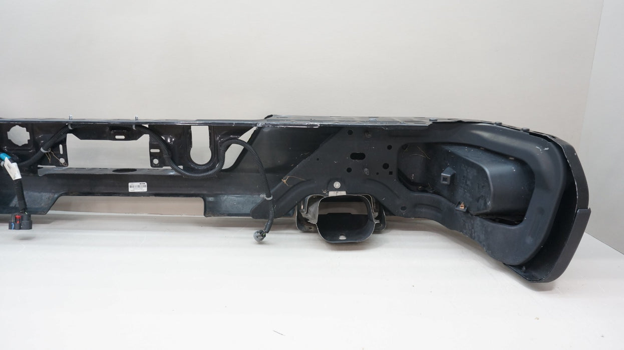 2019-2022 CHEVROLET SILVERADO GMC SIERRA 1500 REAR BUMPER W HARNESS OEM 84429050
