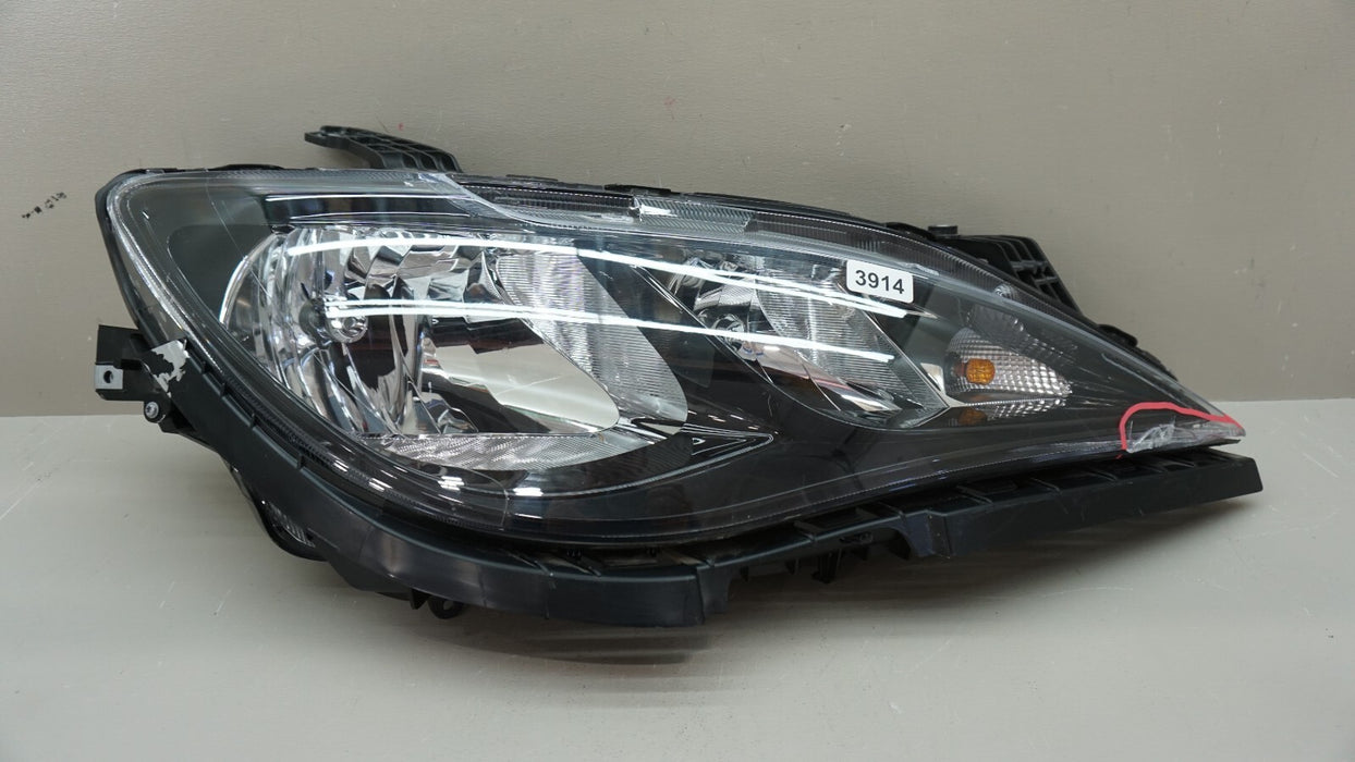 2017-2020 CHRYSLER PACIFICA FRONT RIGHT PASSENGER SIDE HEADLIGHT OEM 68228944AH