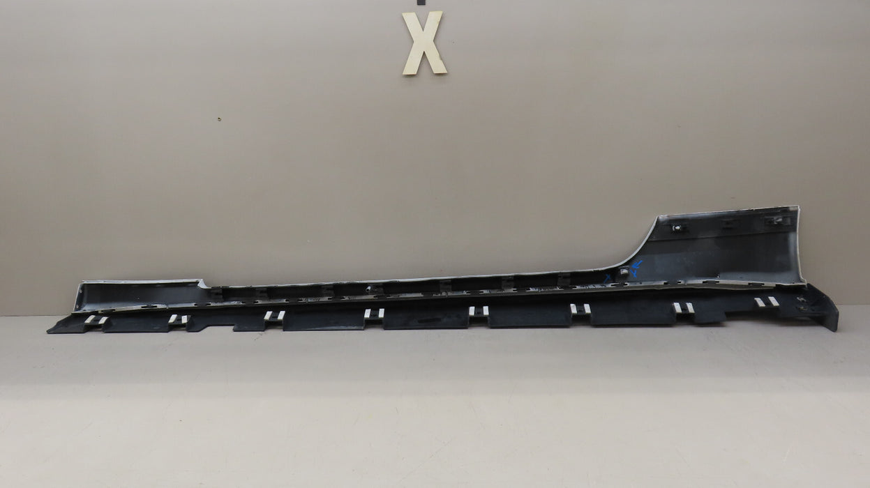 2015-2023 FORD MUSTANG MK6 PASSENGER SIDE ROCKER PANEL MOLDING OEM FR3B6310154A