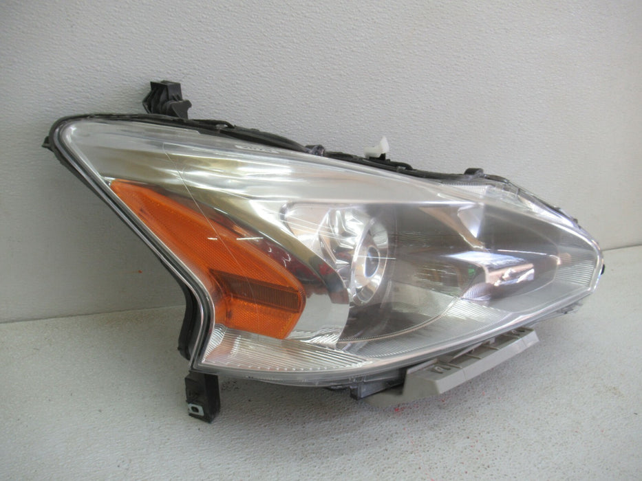 2013-2014 NISSAN ALTIMA FRONT RIGHT PASSENGER SIDE HEADLIGHT HEAD LAMP OEM
